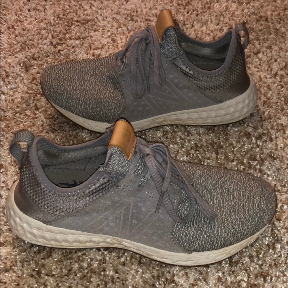 New balance shoes